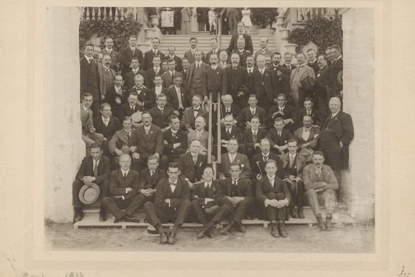 10th FIFA Congress, Copenhagen 1913. Group picture.